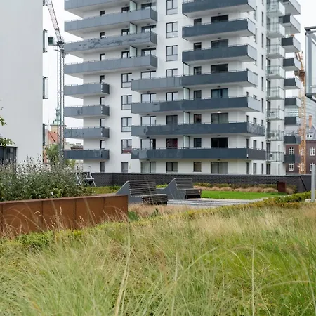 Apartment Walowa Homely By Bookinghost *