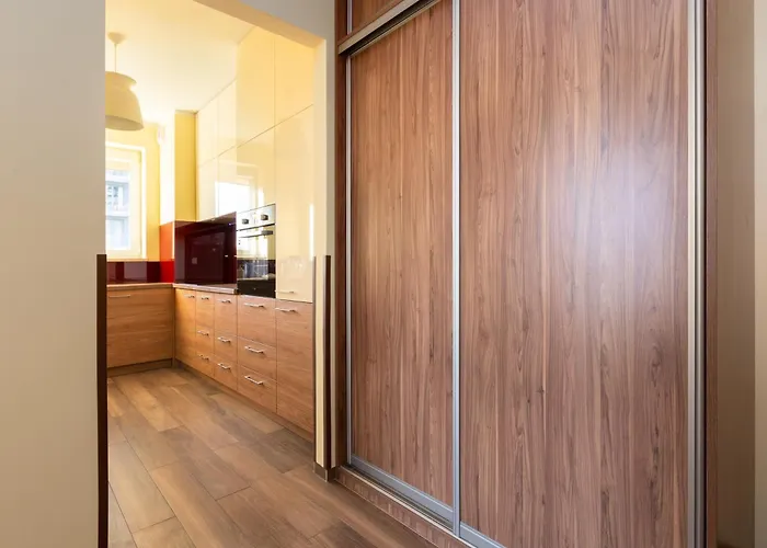 Walowa Homely By Bookinghost * غدانسك